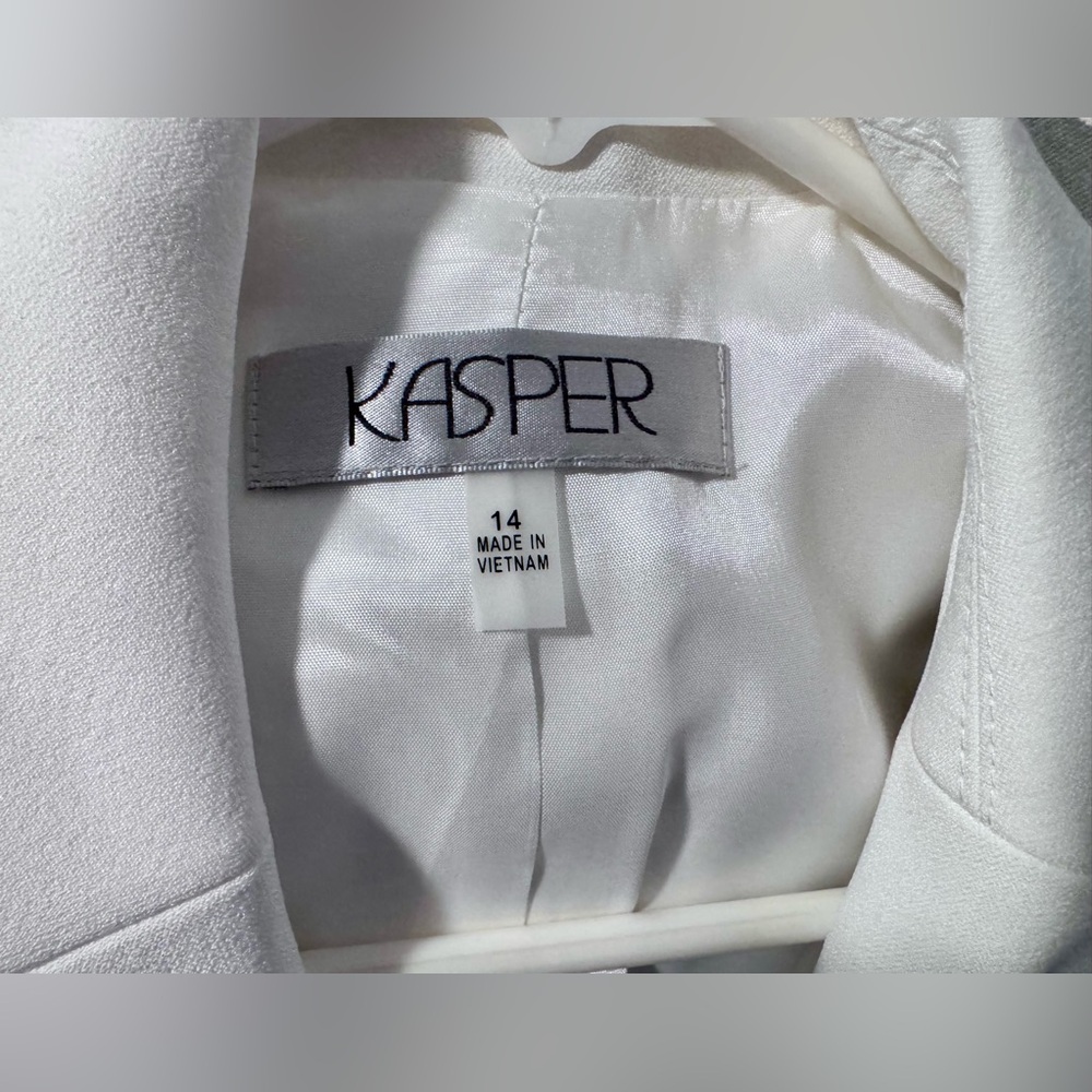 Kasper Blazer, size 14, snow white - Picture 6 of 10